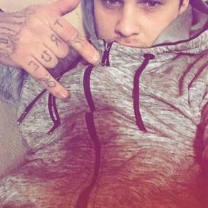 Meet your Posher, Kyle